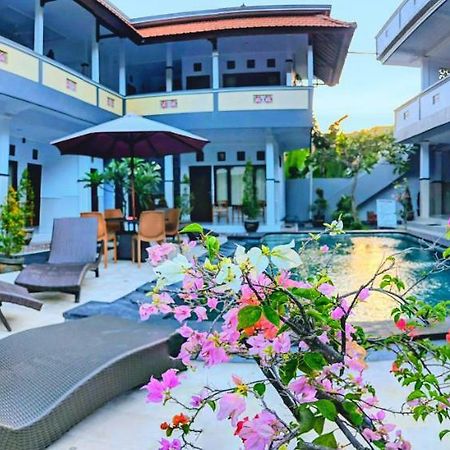 Serangan Inn Mimba Падангбай Экстерьер фото