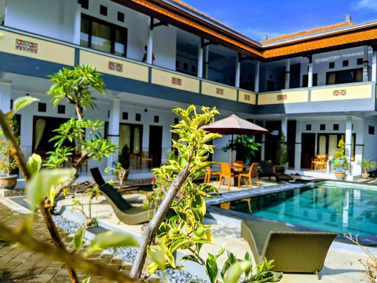 Serangan Inn Mimba Падангбай Экстерьер фото