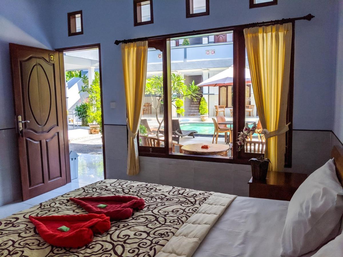 Serangan Inn Mimba Падангбай Экстерьер фото